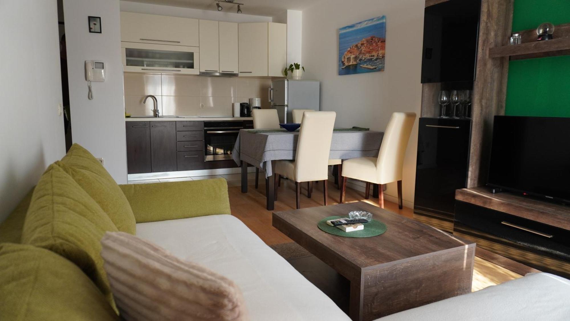 Apartment Solila *